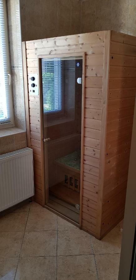 Villa Maria Apartman Miskolc Esterno foto