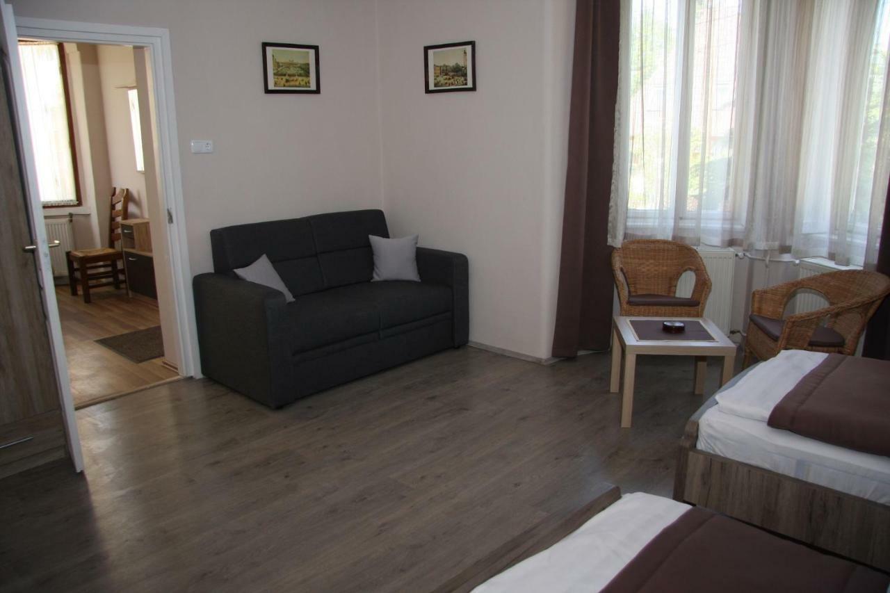 Villa Maria Apartman Miskolc Esterno foto